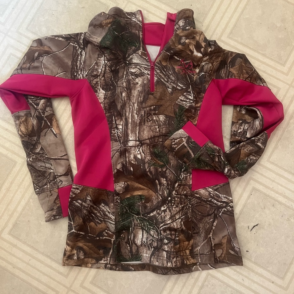 Real tree sweatshirt